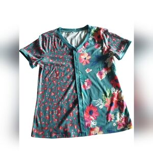 Cheetah/Floral V-Neck Shirt (M)